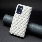 Peňaženkové kožené puzdro Diamond Lattice na Oppo Reno 7 5G - Biela