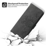 Peňaženkové kožené puzdro Flowers Embossed na Motorola Moto G13 / G23 / G53 5G - Čierna
