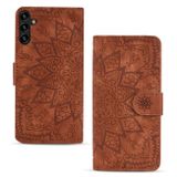 Peňaženkové kožené puzdro Mandala Embossed na Galaxy A55 5G - Hnedá