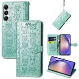 Peňaženkové kožené puzdro Cat and Dog Embossed na Galaxy A55 5G - Zelená